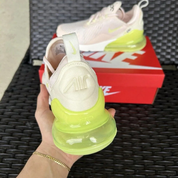 NIKE AIR MAX 270 GUAVA ICE LIFE LIME Size 6.5 W - Picture 3 of 6